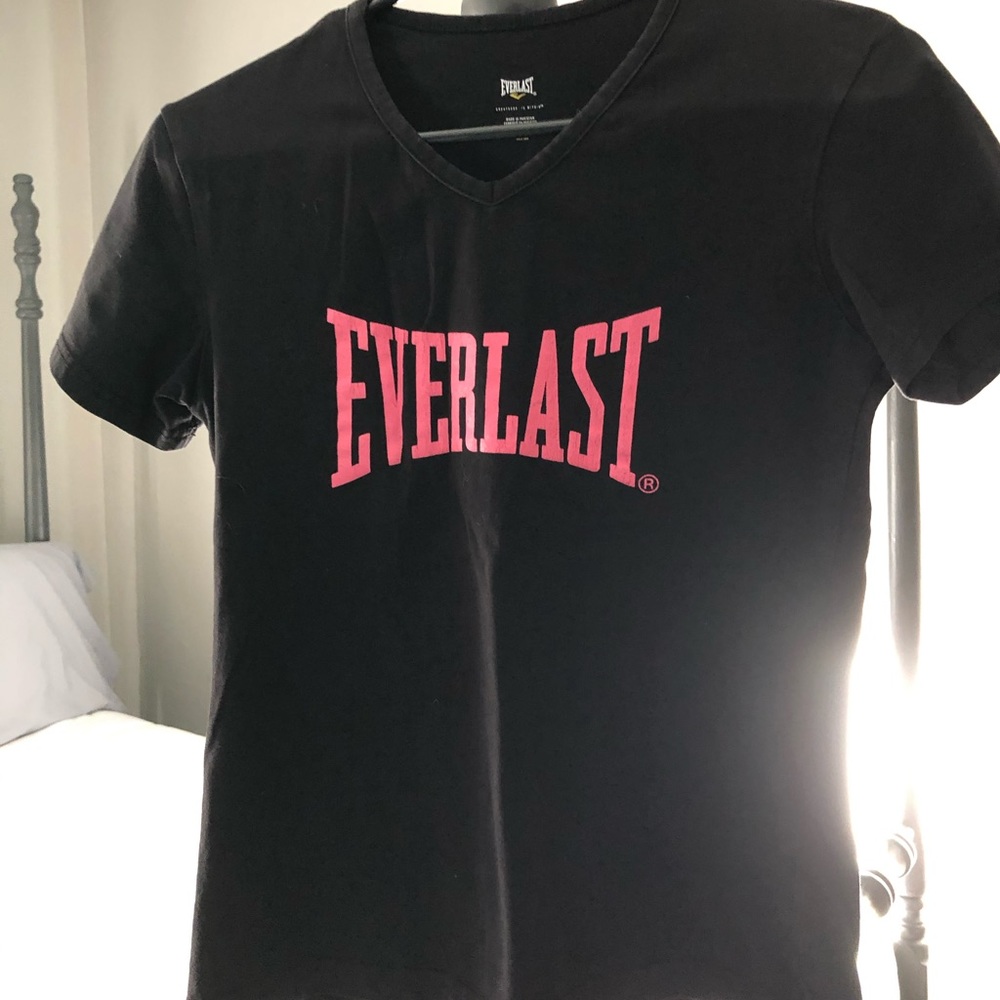 Vintage Everlast loosely fitted tee!
